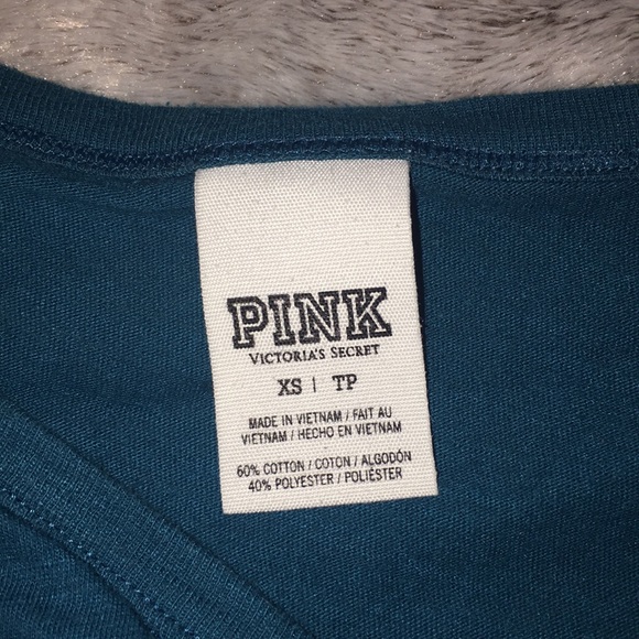 T-Shirt - Picture 3 of 4